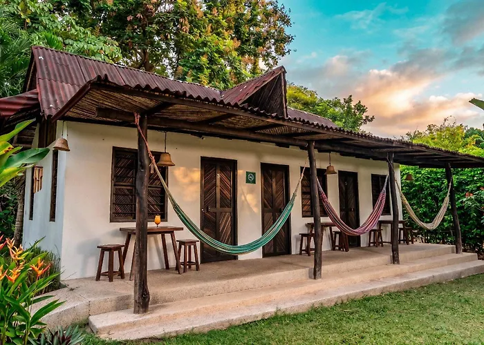 Hostal La Media Luna Palomino
